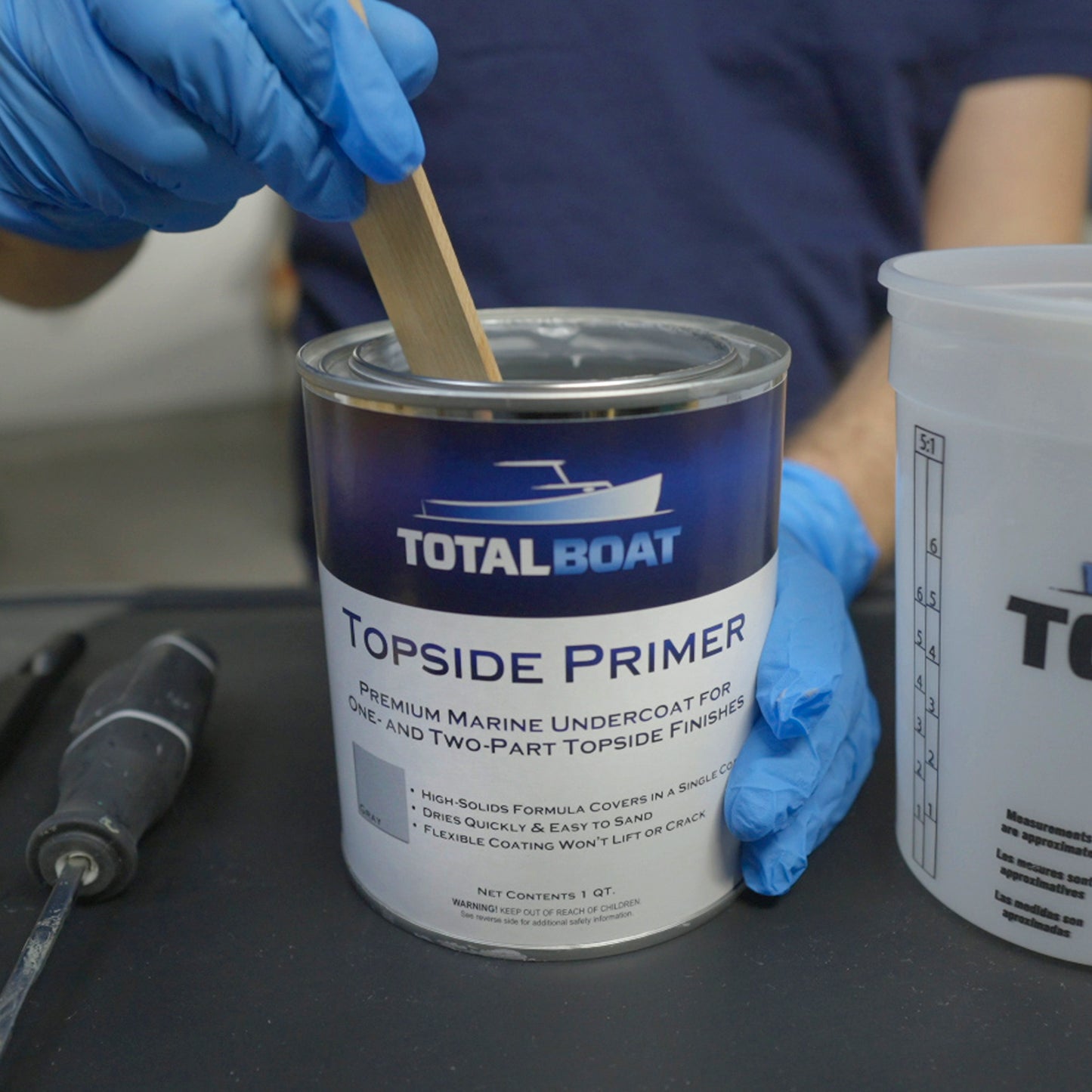 TotalBoat Premium Marine Topside Primer Mixing