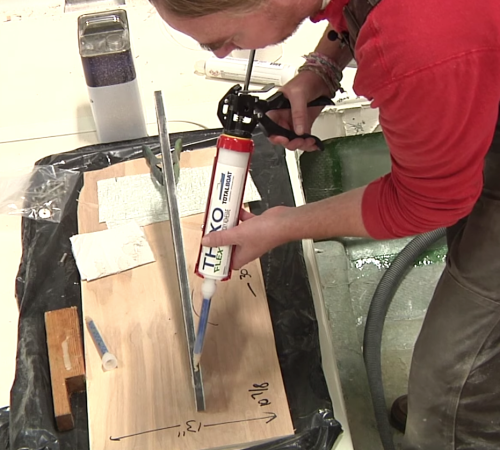 Boatworks Today: Installing Knee Supports on the Bertram