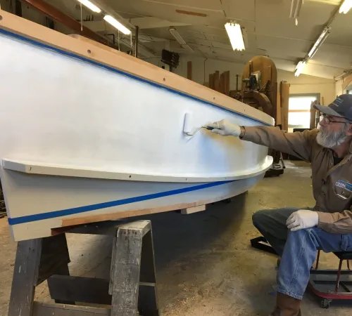 Building the TotalBoat Work Skiff: Painting the Topsides With Wet Edge