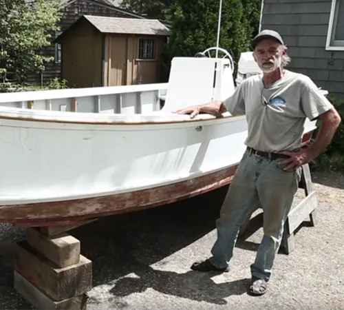Building the TotalBoat Work Skiff with Tips from A Shipwright