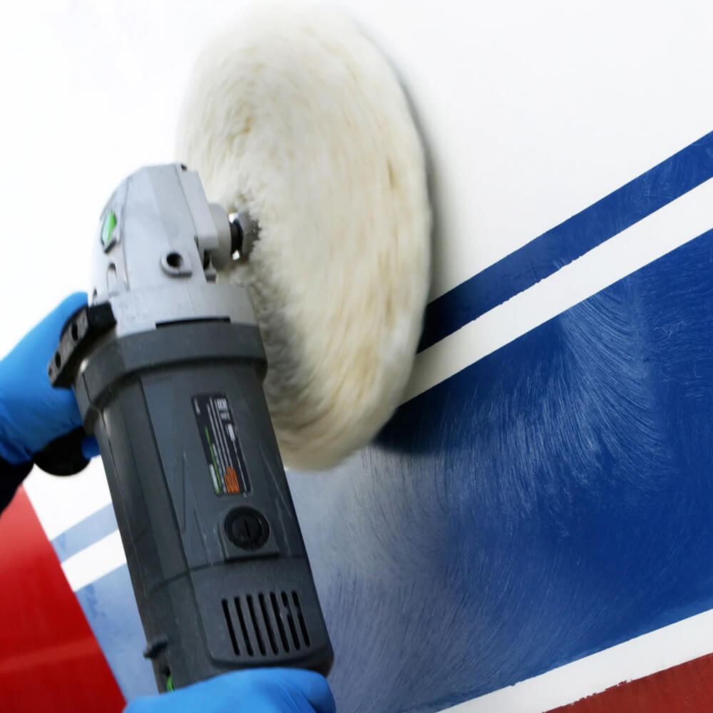 TotalBoat Boat Polishing Kit being used on a boat