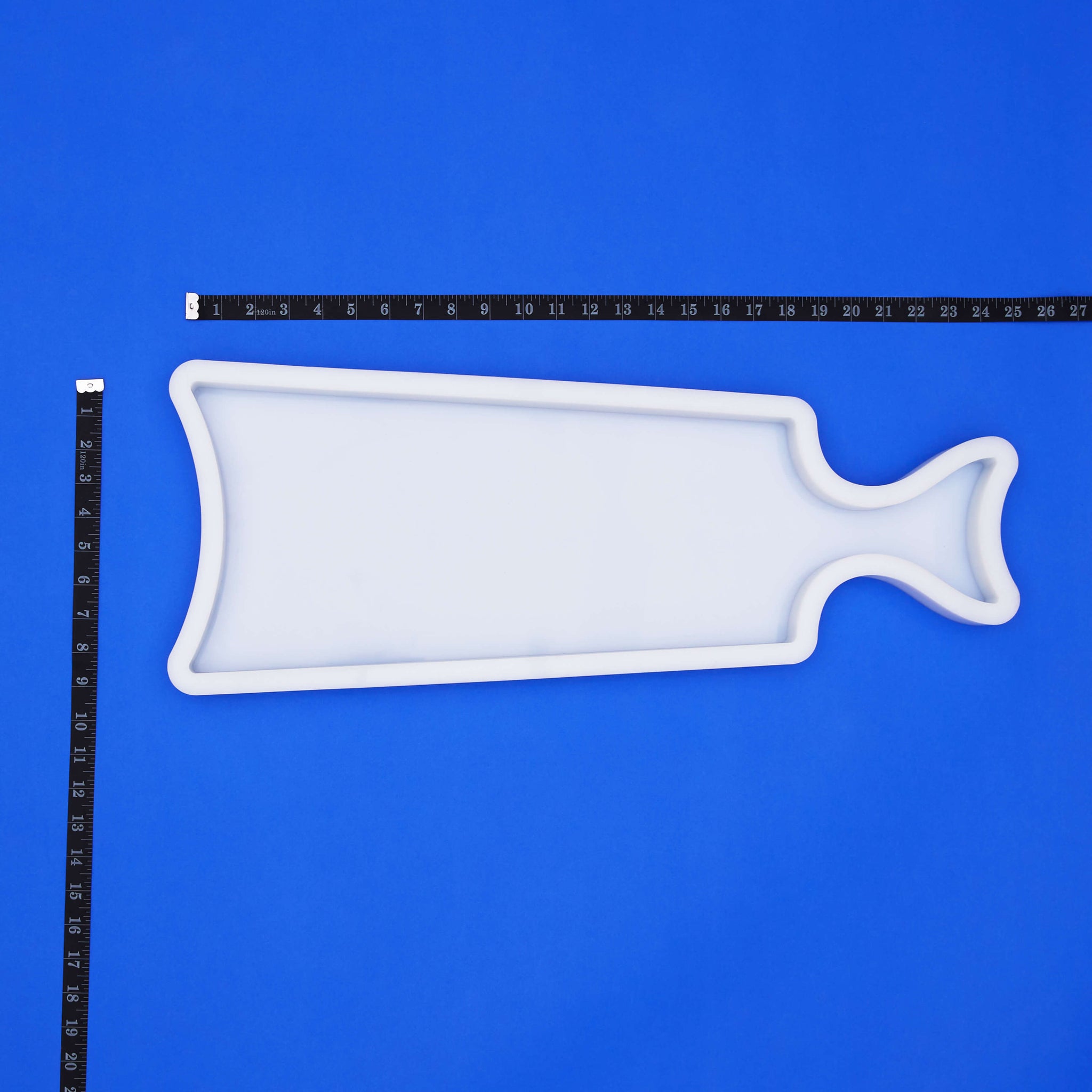 TotalBoat Large Silicone Mold - Fishtail Serving Board, measured