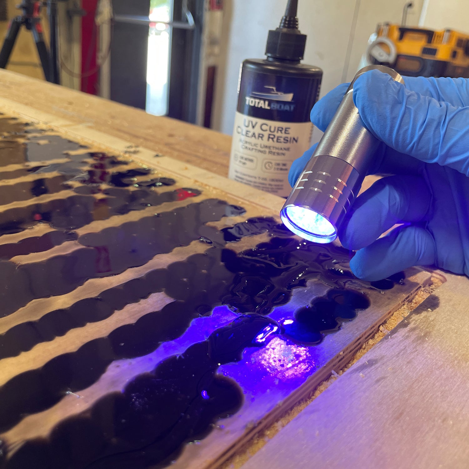 Curing Clear UV Cure Clear Resin Craft Kits